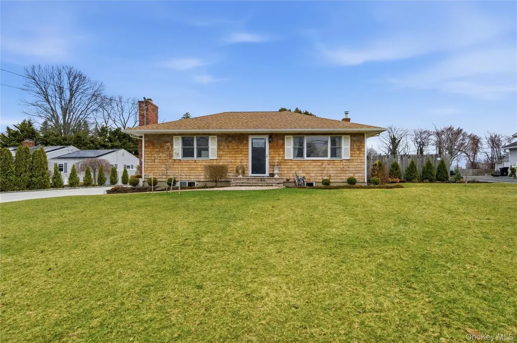 511 Old North Ocean Avenue Patchogue NY 11772