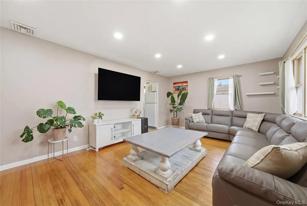 511 Old North Ocean Avenue Patchogue NY 11772