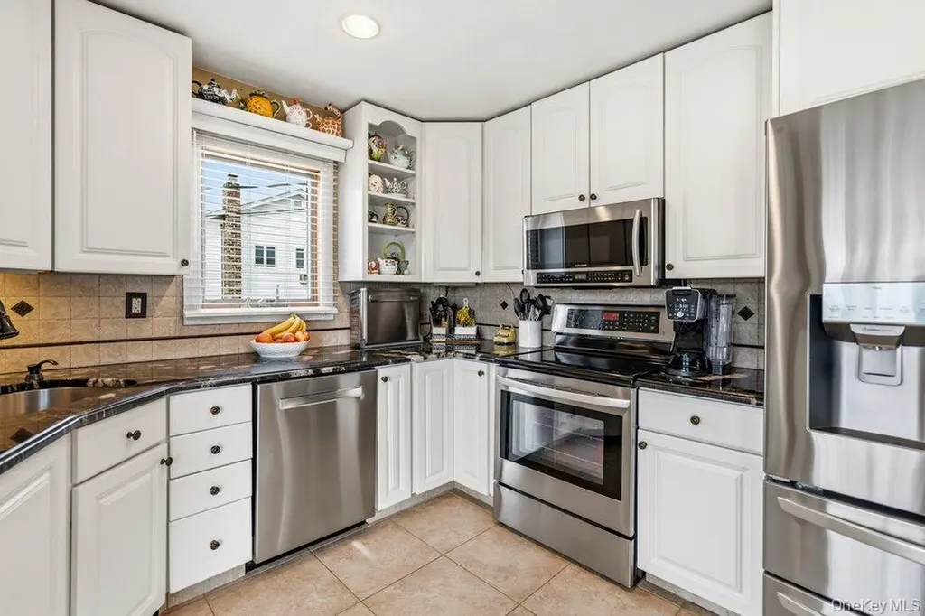 64 Marquette Drive Smithtown NY 11787