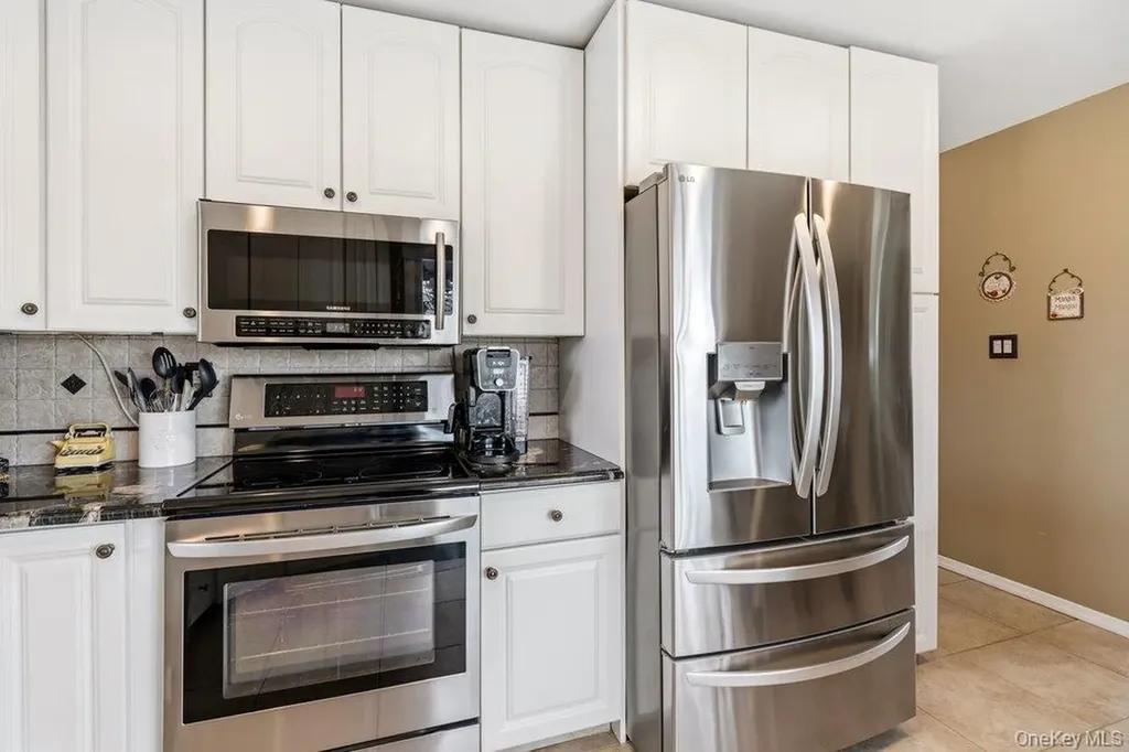 64 Marquette Drive Smithtown NY 11787