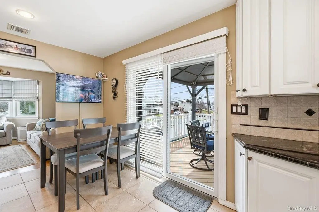 64 Marquette Drive Smithtown NY 11787