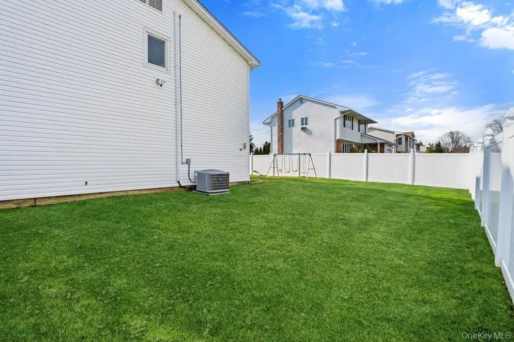 64 Marquette Drive Smithtown NY 11787
