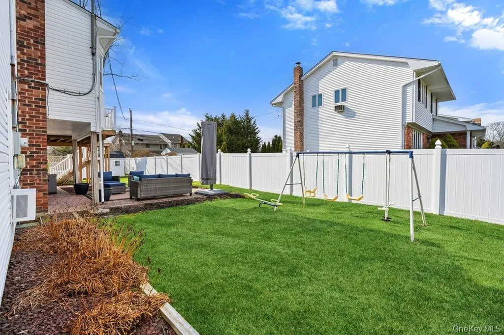64 Marquette Drive Smithtown NY 11787