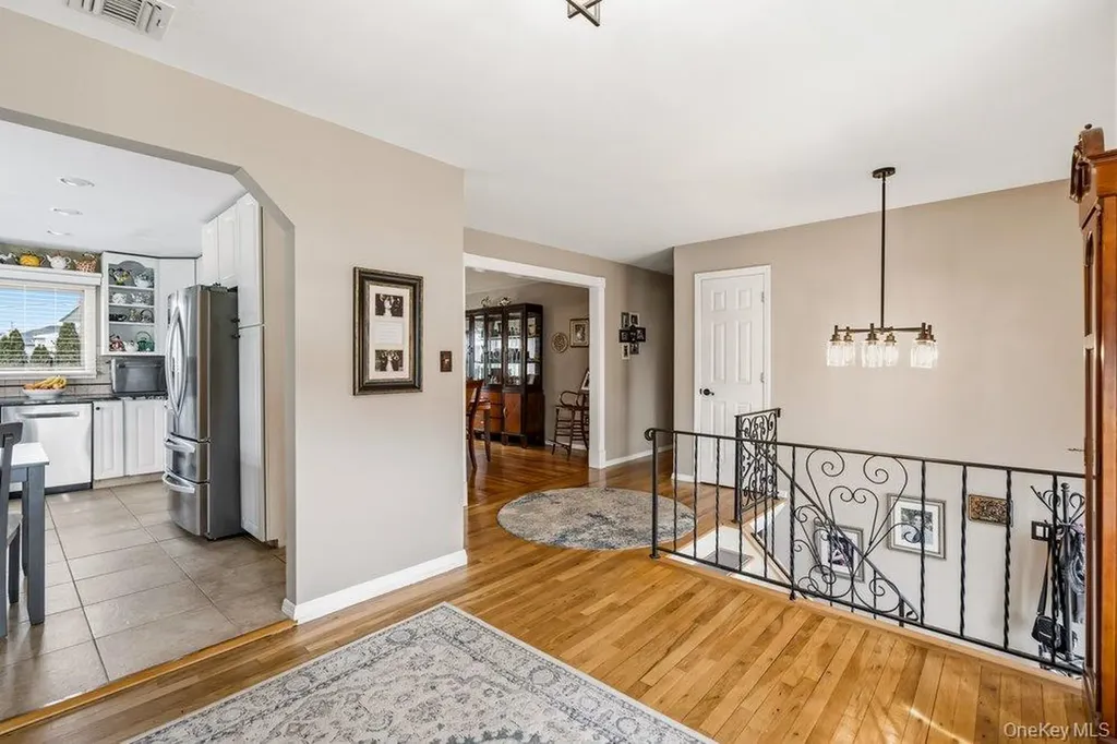 64 Marquette Drive Smithtown NY 11787