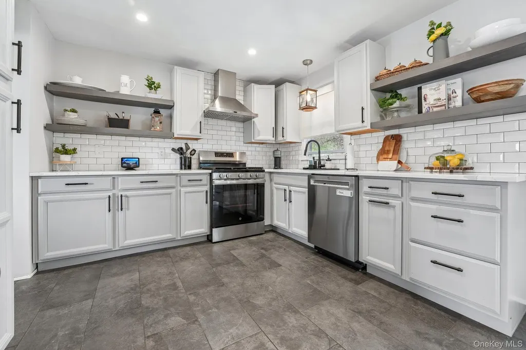 29 Adams Drive Stony Point NY 10980