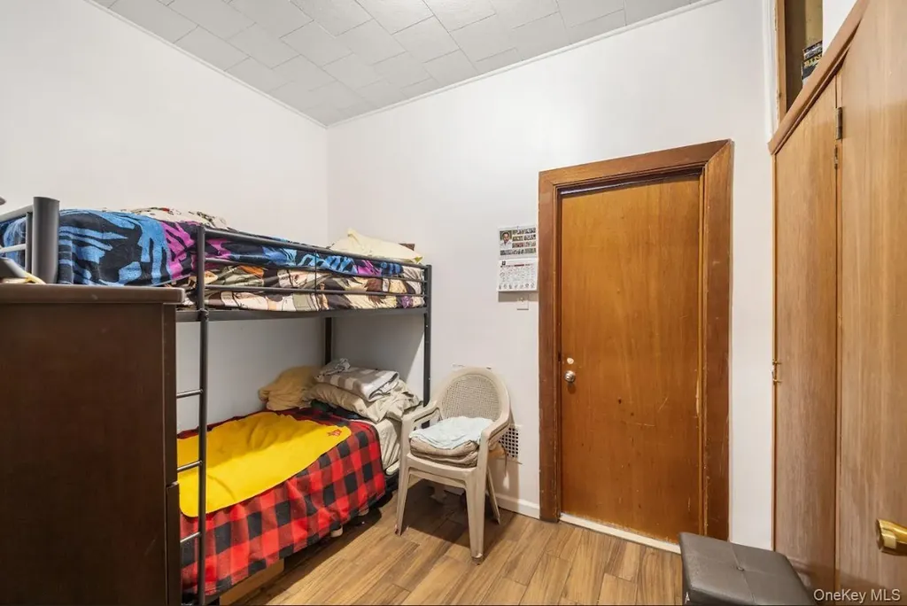 60-34 69th Avenue Ridgewood NY 11385