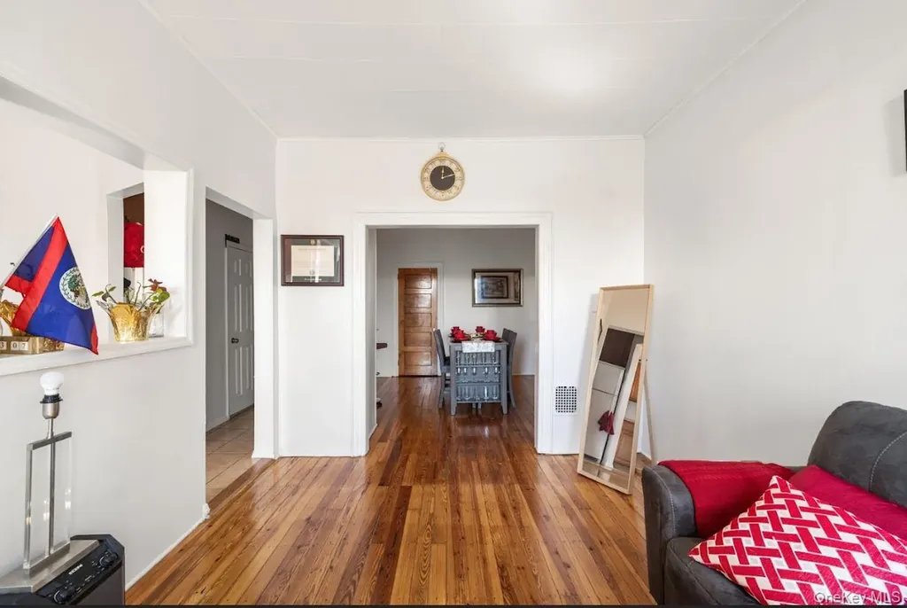 60-34 69th Avenue Ridgewood NY 11385