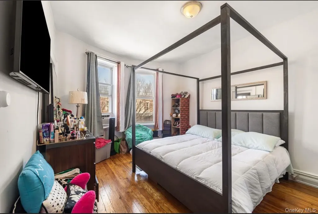 60-34 69th Avenue Ridgewood NY 11385