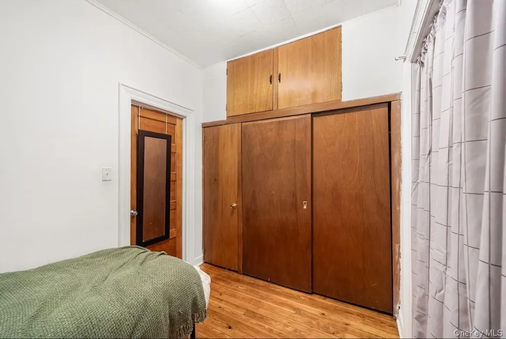 60-34 69th Avenue Ridgewood NY 11385