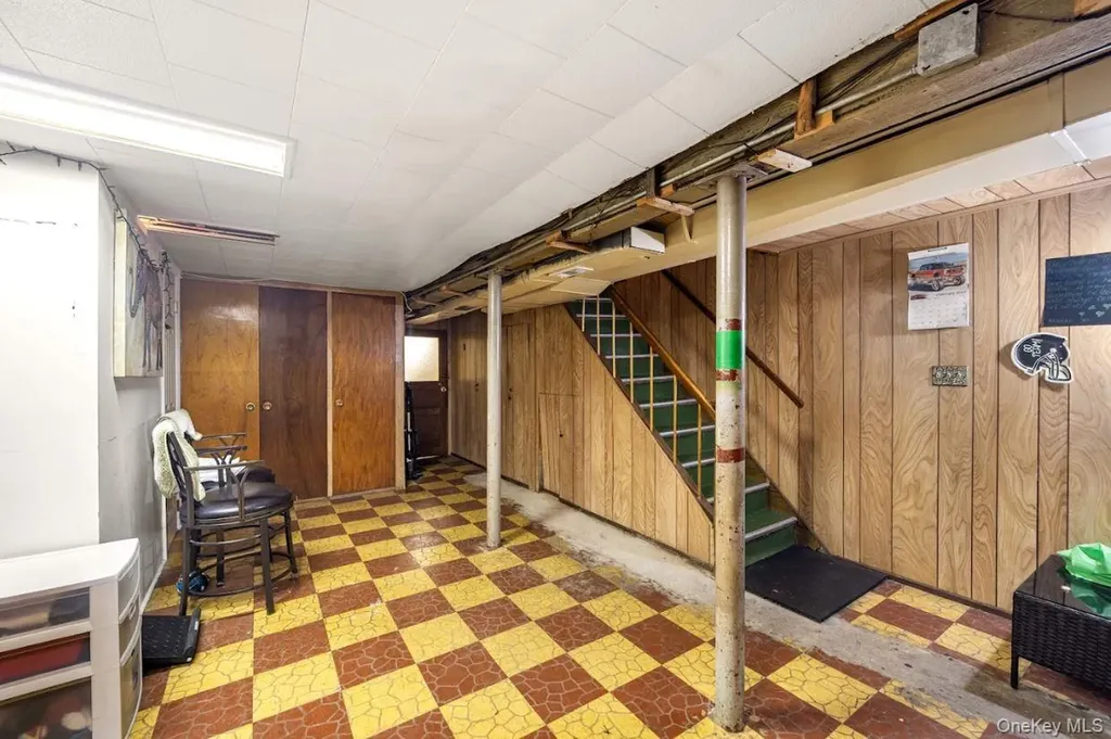 60-34 69th Avenue Ridgewood NY 11385