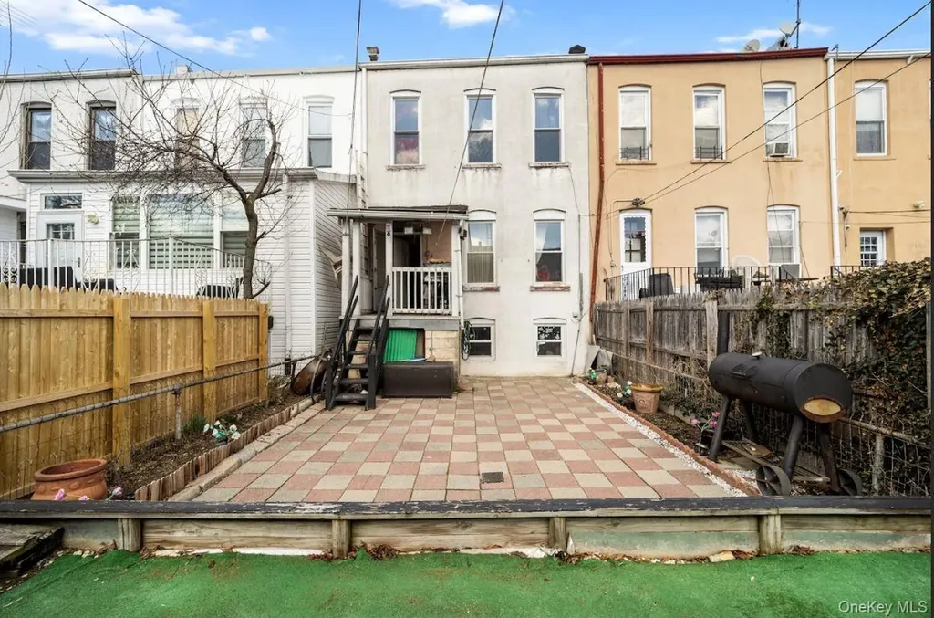 60-34 69th Avenue Ridgewood NY 11385