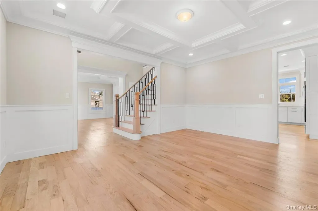 32 Sherman Road Old Bethpage NY 11804