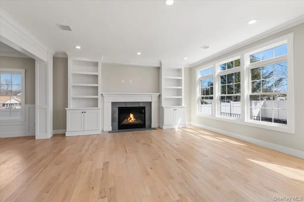 32 Sherman Road Old Bethpage NY 11804