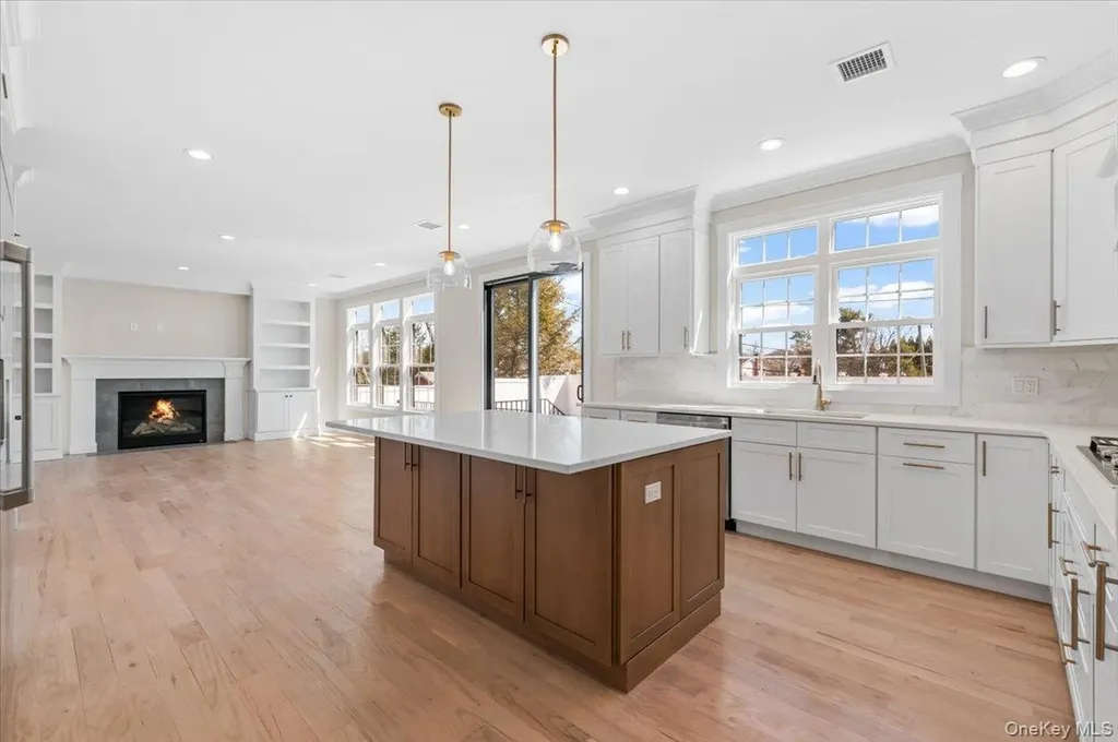 32 Sherman Road Old Bethpage NY 11804