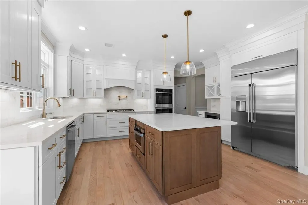 32 Sherman Road Old Bethpage NY 11804