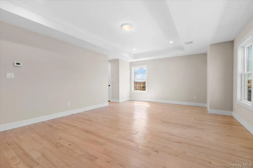 32 Sherman Road Old Bethpage NY 11804
