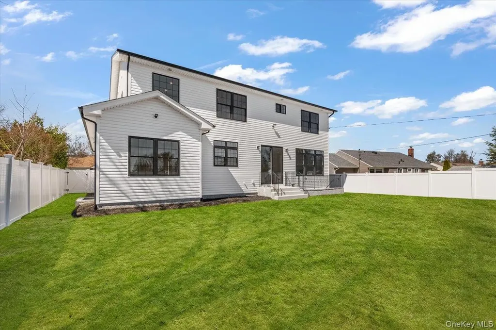 32 Sherman Road Old Bethpage NY 11804