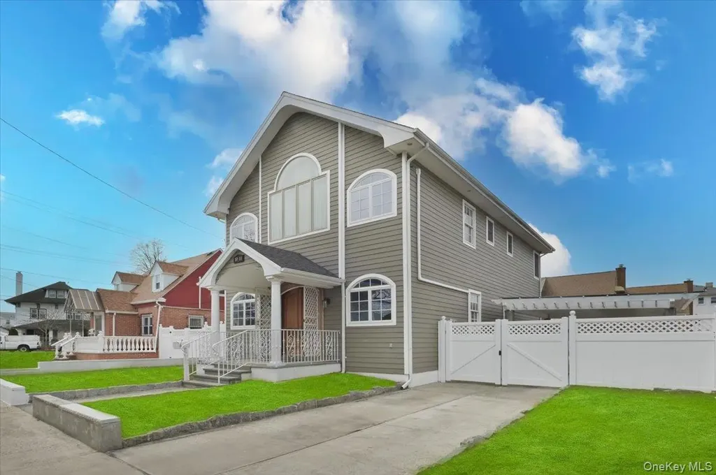 10-11 Bay 24th Street Far Rockaway NY 11691