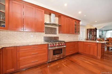 10-11 Bay 24th Street Far Rockaway NY 11691