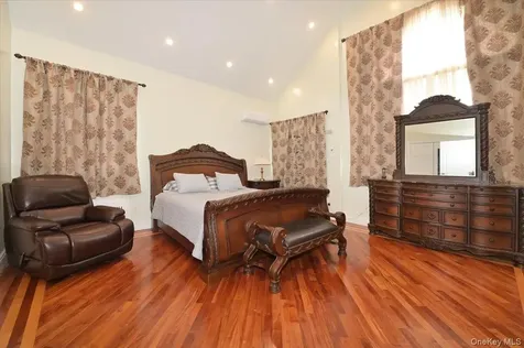 10-11 Bay 24th Street Far Rockaway NY 11691