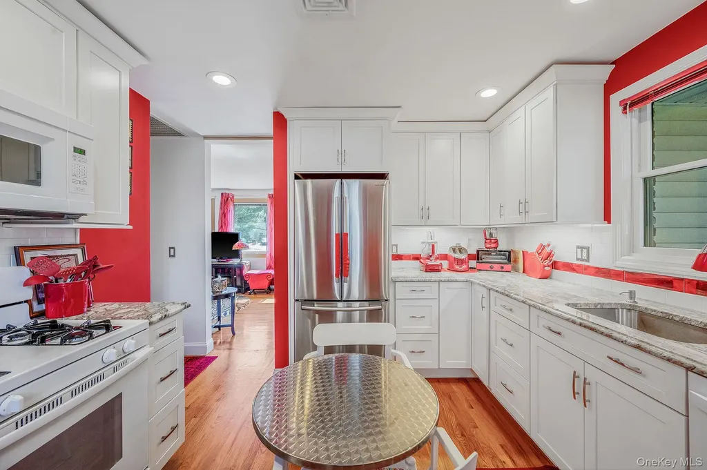 7 Judith Drive Greenlawn NY 11740