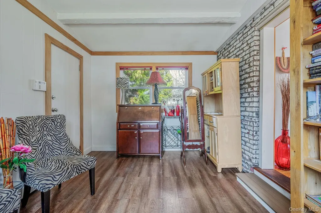 7 Judith Drive Greenlawn NY 11740