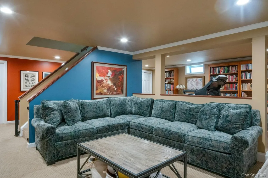 83 Upper Shad Road Pound Ridge NY 10576