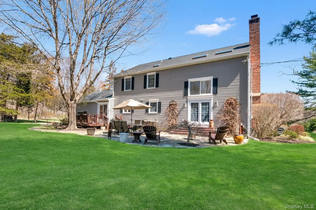 83 Upper Shad Road Pound Ridge NY 10576