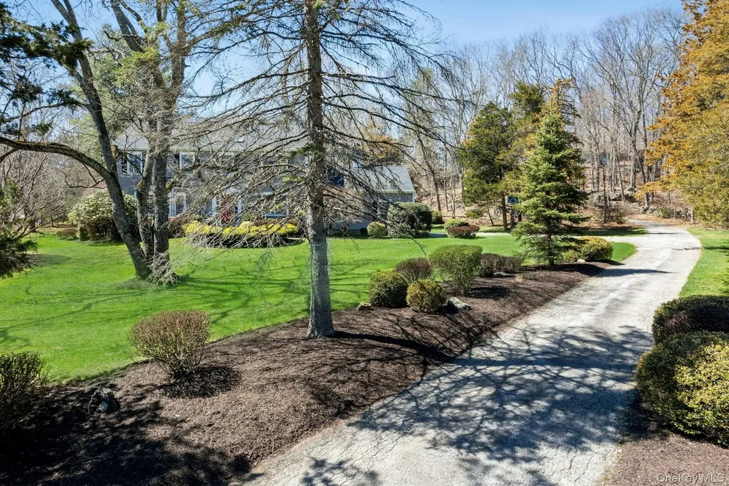 83 Upper Shad Road Pound Ridge NY 10576