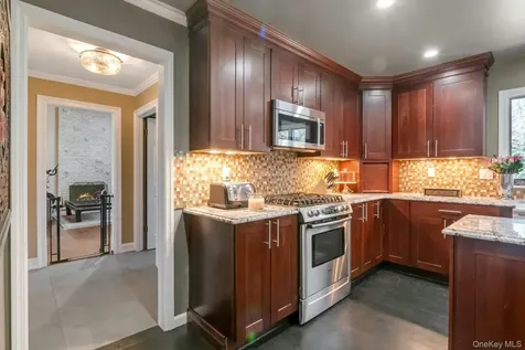 83 Upper Shad Road Pound Ridge NY 10576