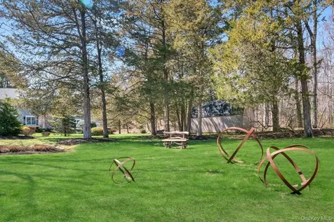 83 Upper Shad Road Pound Ridge NY 10576