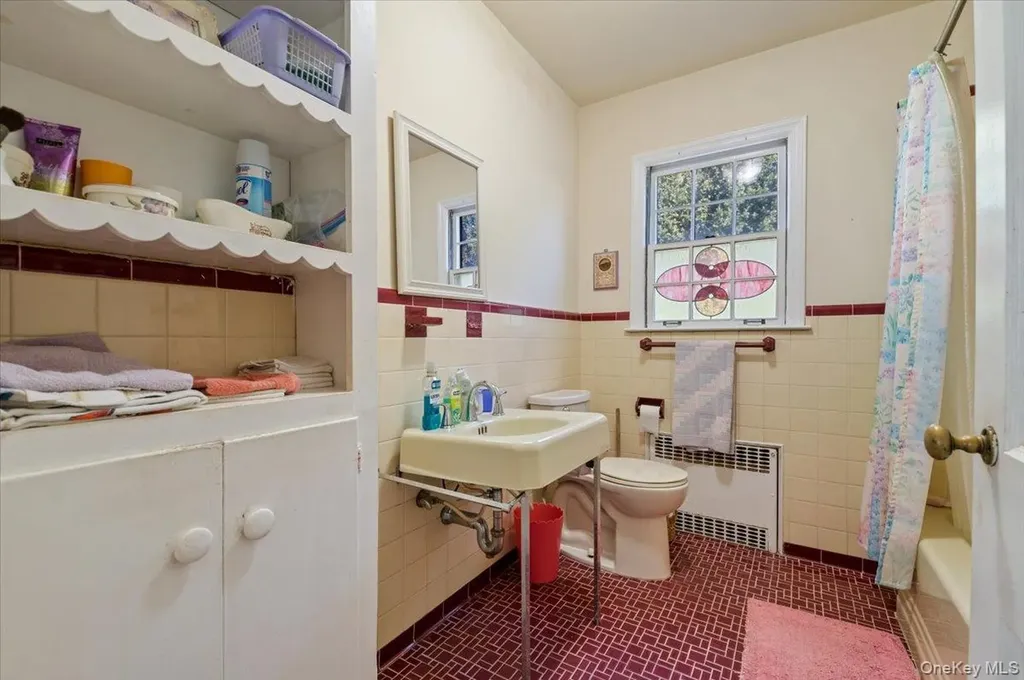 12 Maple Avenue Bethpage NY 11714