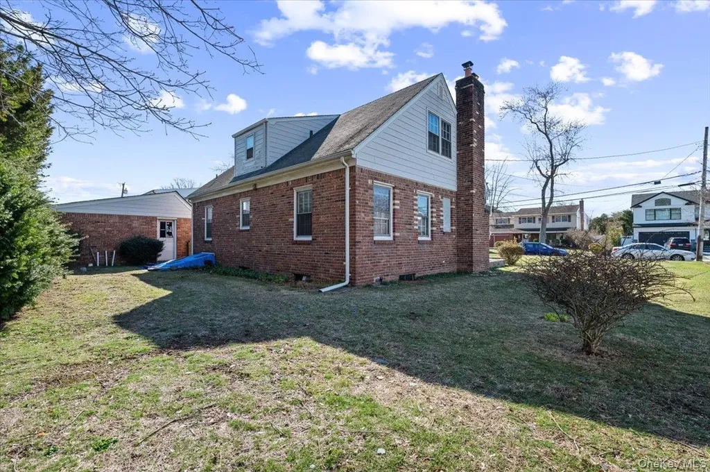 12 Maple Avenue Bethpage NY 11714