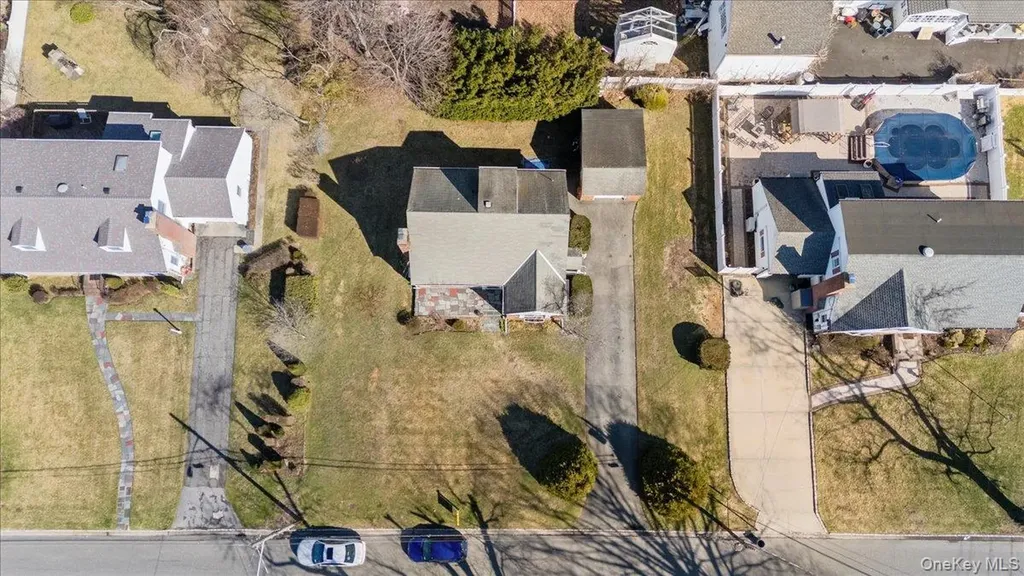 12 Maple Avenue Bethpage NY 11714