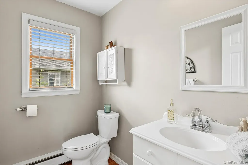 155 2nd Avenue Peconic NY 11958