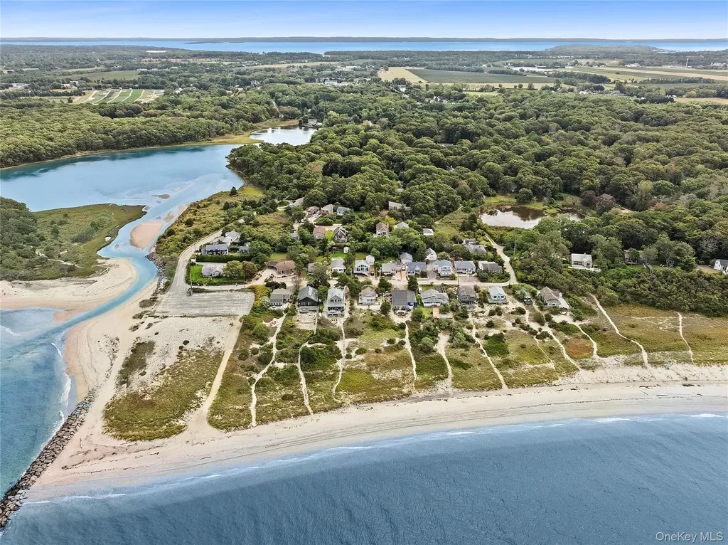 155 2nd Avenue Peconic NY 11958