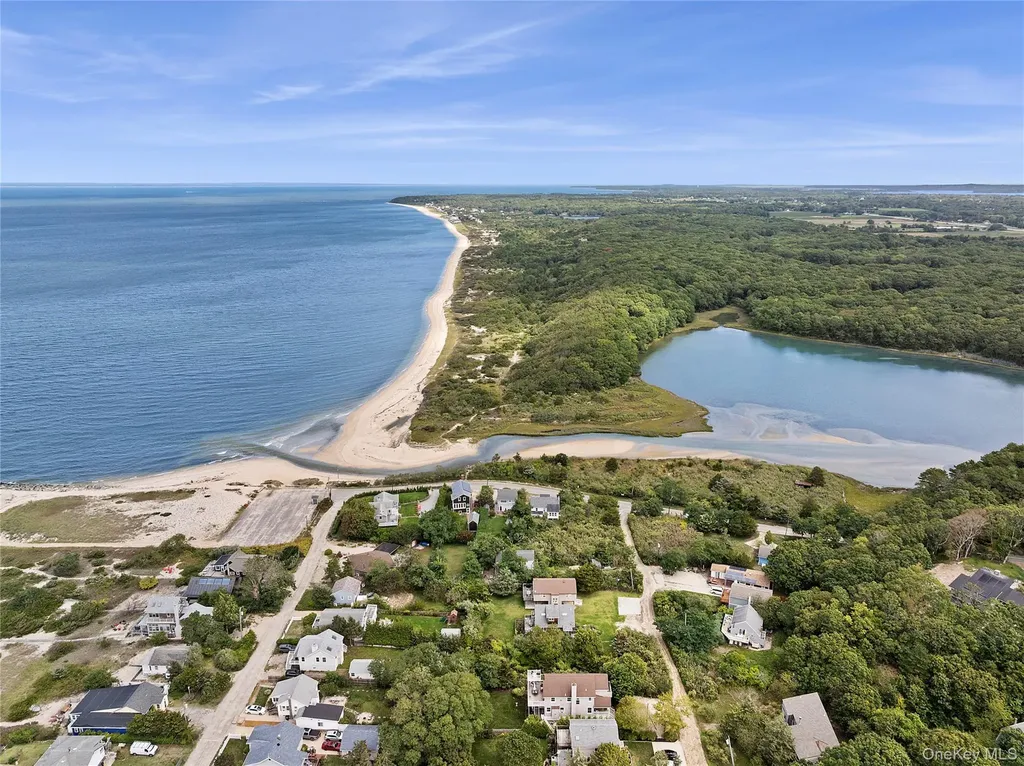 155 2nd Avenue Peconic NY 11958
