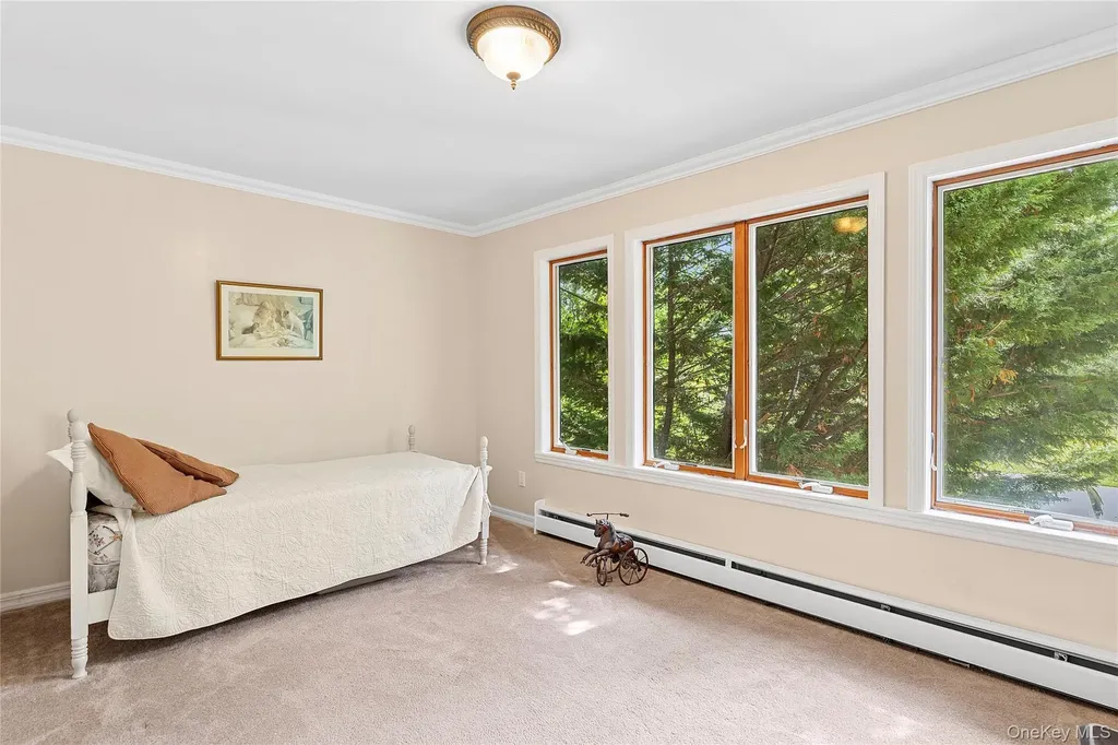 155 2nd Avenue Peconic NY 11958