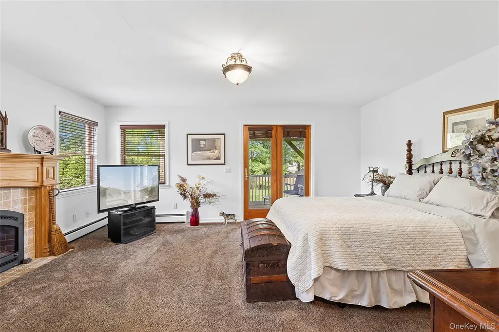 155 2nd Avenue Peconic NY 11958