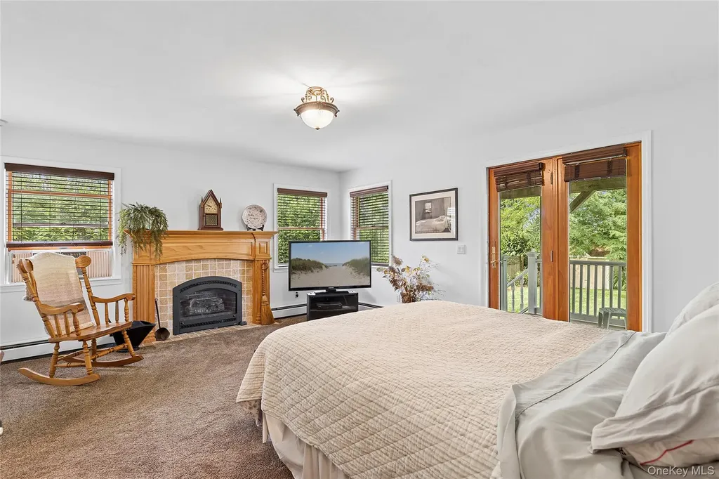 155 2nd Avenue Peconic NY 11958