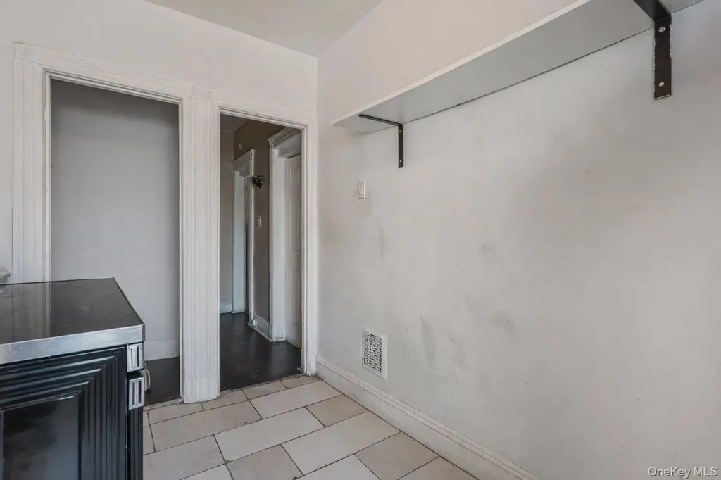 294 Autumn Avenue Brooklyn NY 11208