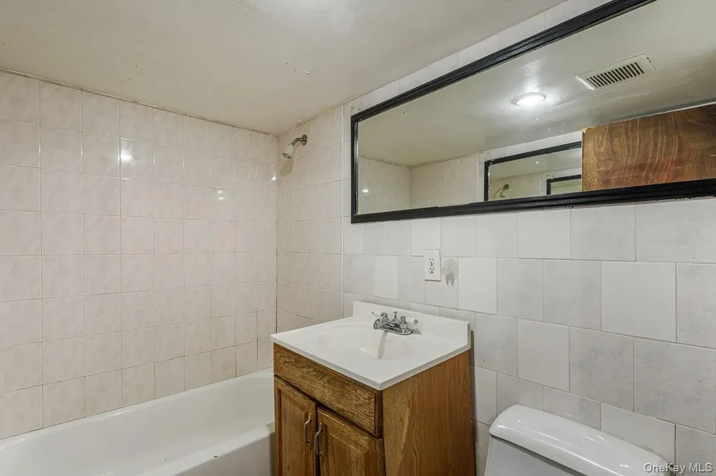 294 Autumn Avenue Brooklyn NY 11208