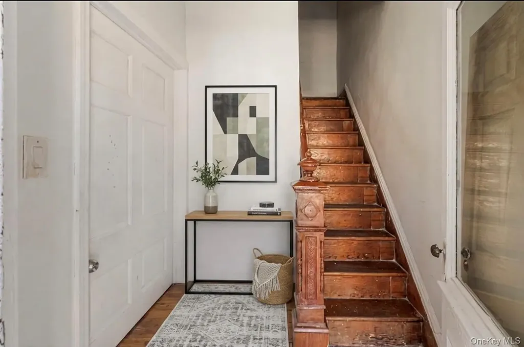 294 Autumn Avenue Brooklyn NY 11208