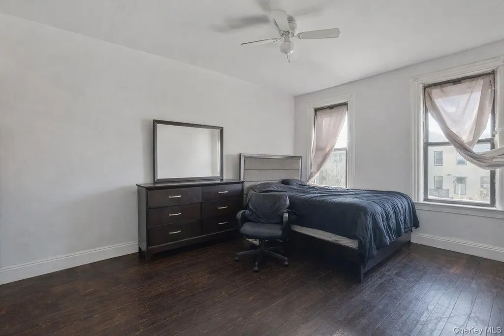 294 Autumn Avenue Brooklyn NY 11208