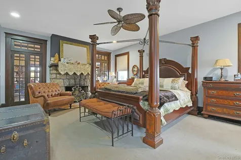 39 Neptune Avenue New Rochelle NY 10805
