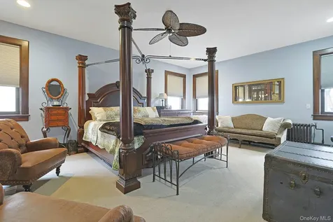 39 Neptune Avenue New Rochelle NY 10805