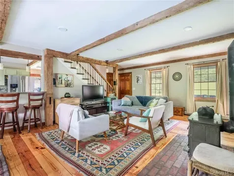 74 Hilltop Road Rhinebeck NY 12572