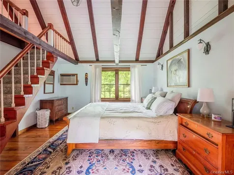 74 Hilltop Road Rhinebeck NY 12572