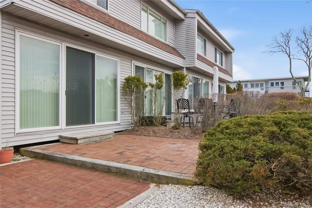 23 Library Avenue Westhampton Beach NY 11978