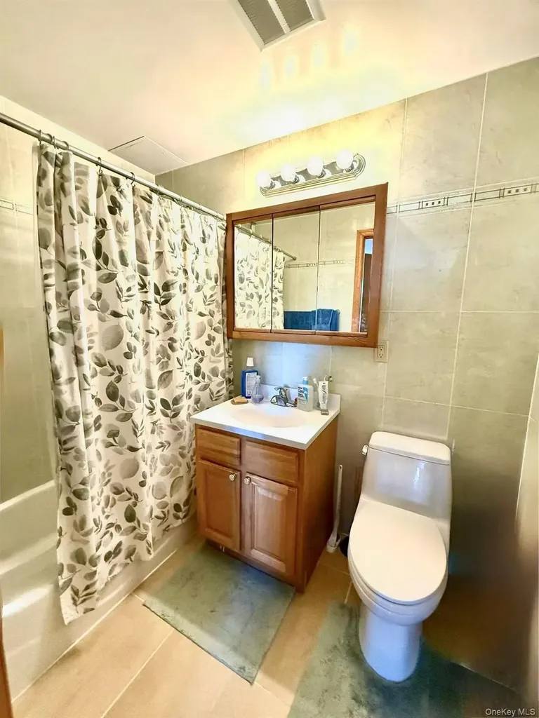 63-14 Queens Boulevard Woodside NY 11377